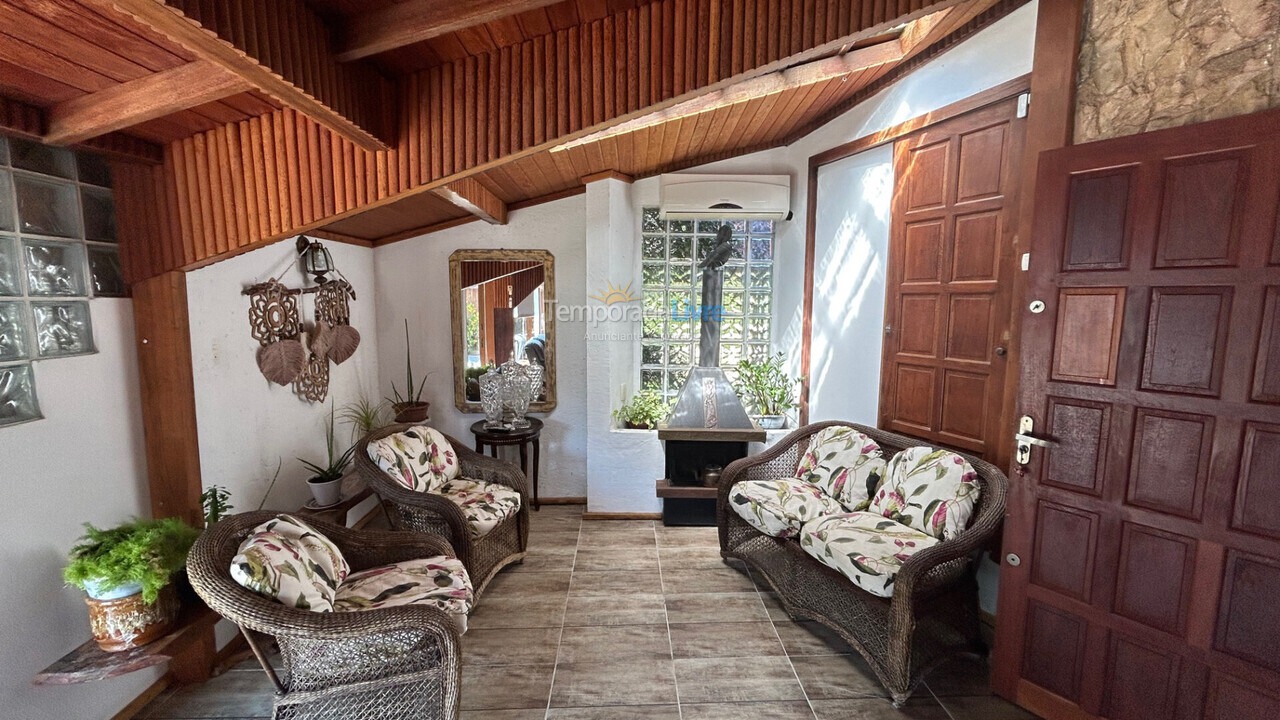 House for vacation rental in Florianopolis (Jurerê)