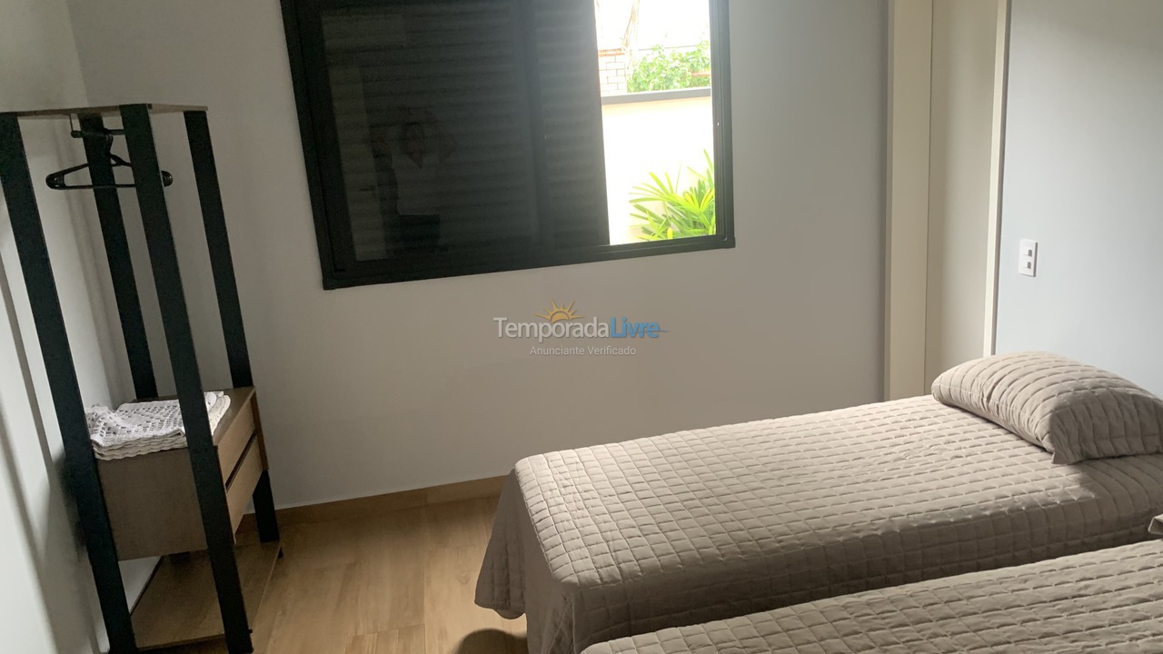 Casa para alquiler de vacaciones em Bertioga (Condominio Morada da Praia)