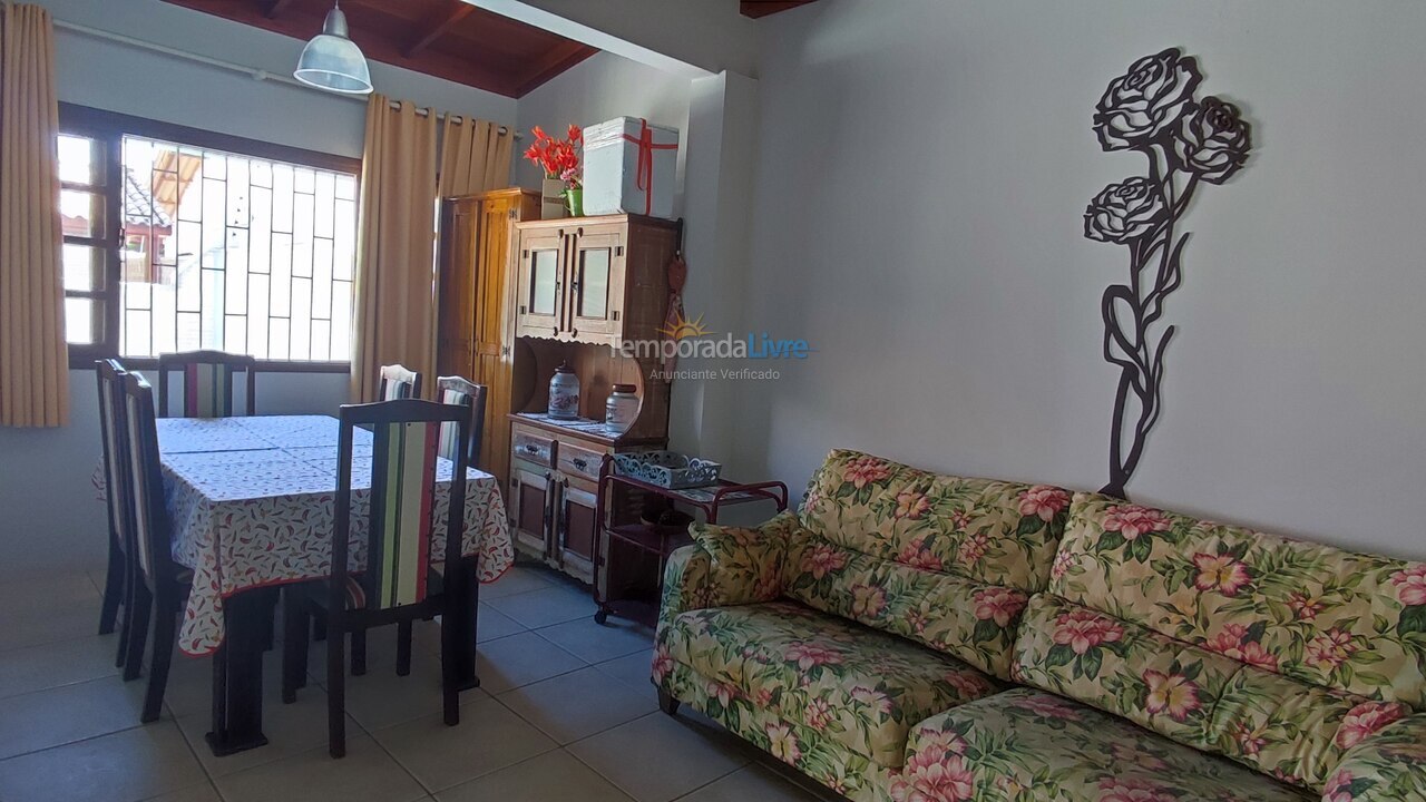 House for vacation rental in Florianopolis (Canasvieiras)
