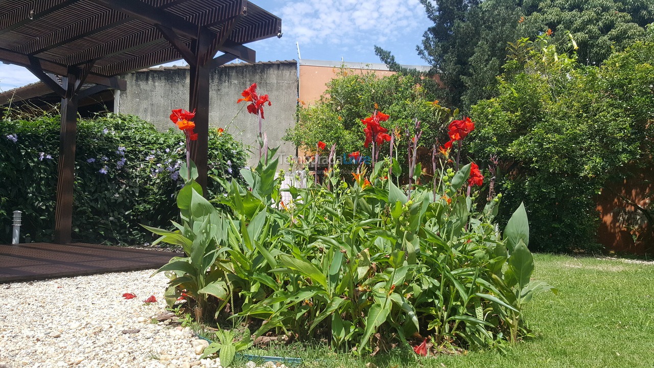 Casa para aluguel de temporada em Florianopolis (Daniela)