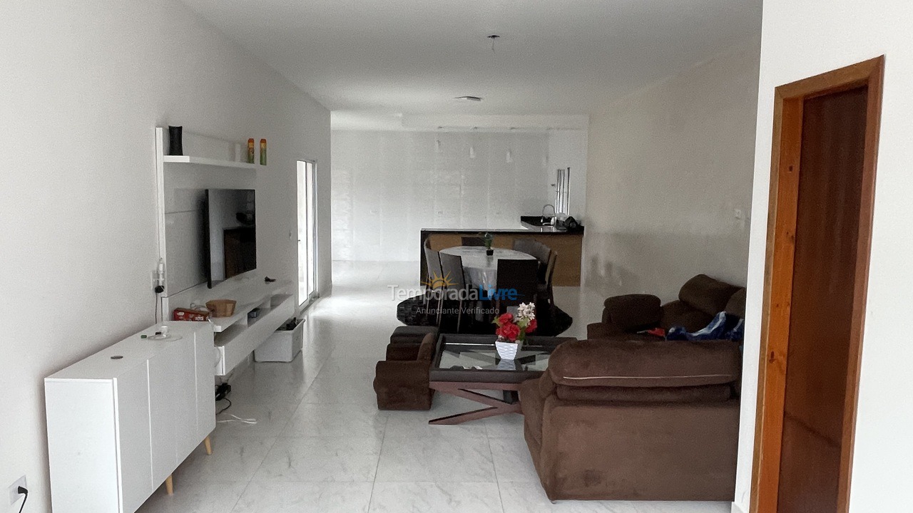 Chácara / sítio para aluguel de temporada em Mairiporã (Vila São Vicente)