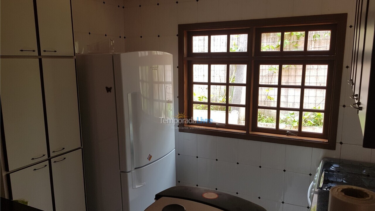 Casa para alquiler de vacaciones em Ubatuba (Lagoinha)