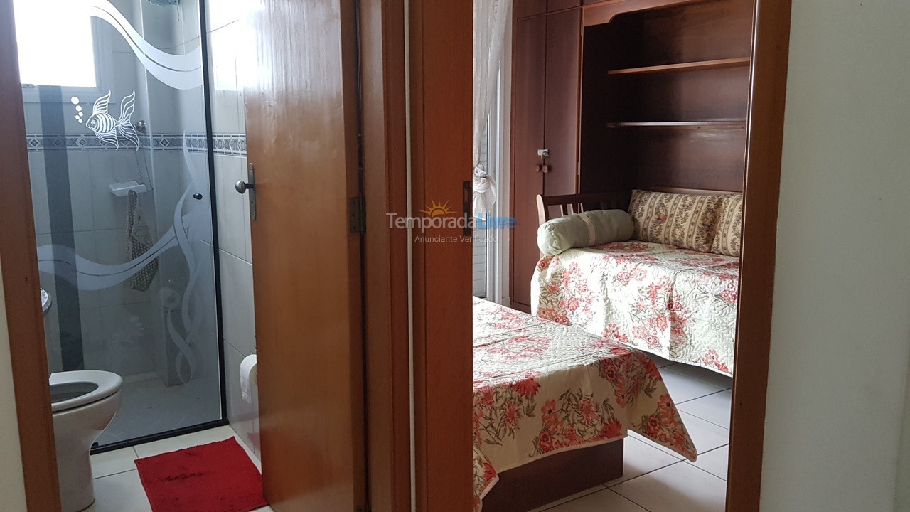 Apartamento para aluguel de temporada em Praia Grande (Vila Tupi)
