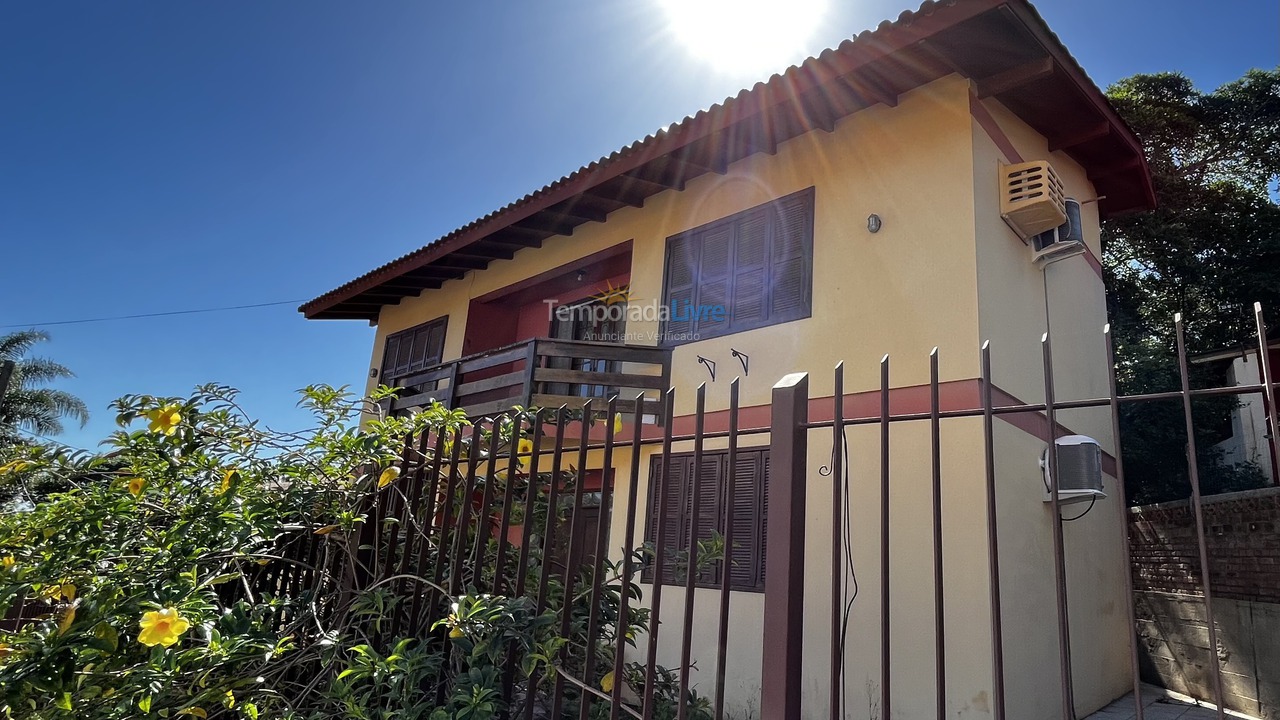 House for vacation rental in Florianópolis (Praia da Lagoinha)