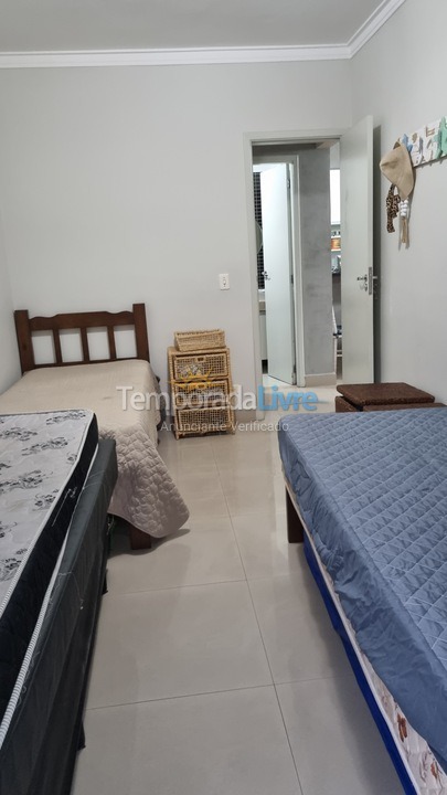 Apartamento para aluguel de temporada em Guarujá (Enseada)