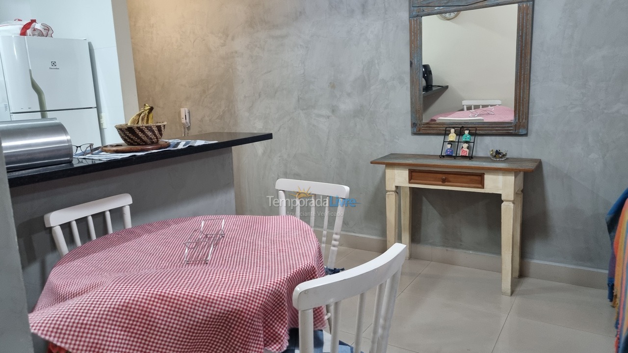 Apartamento para aluguel de temporada em Guarujá (Enseada)