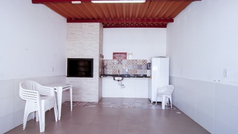 Top floor apartment with sea view