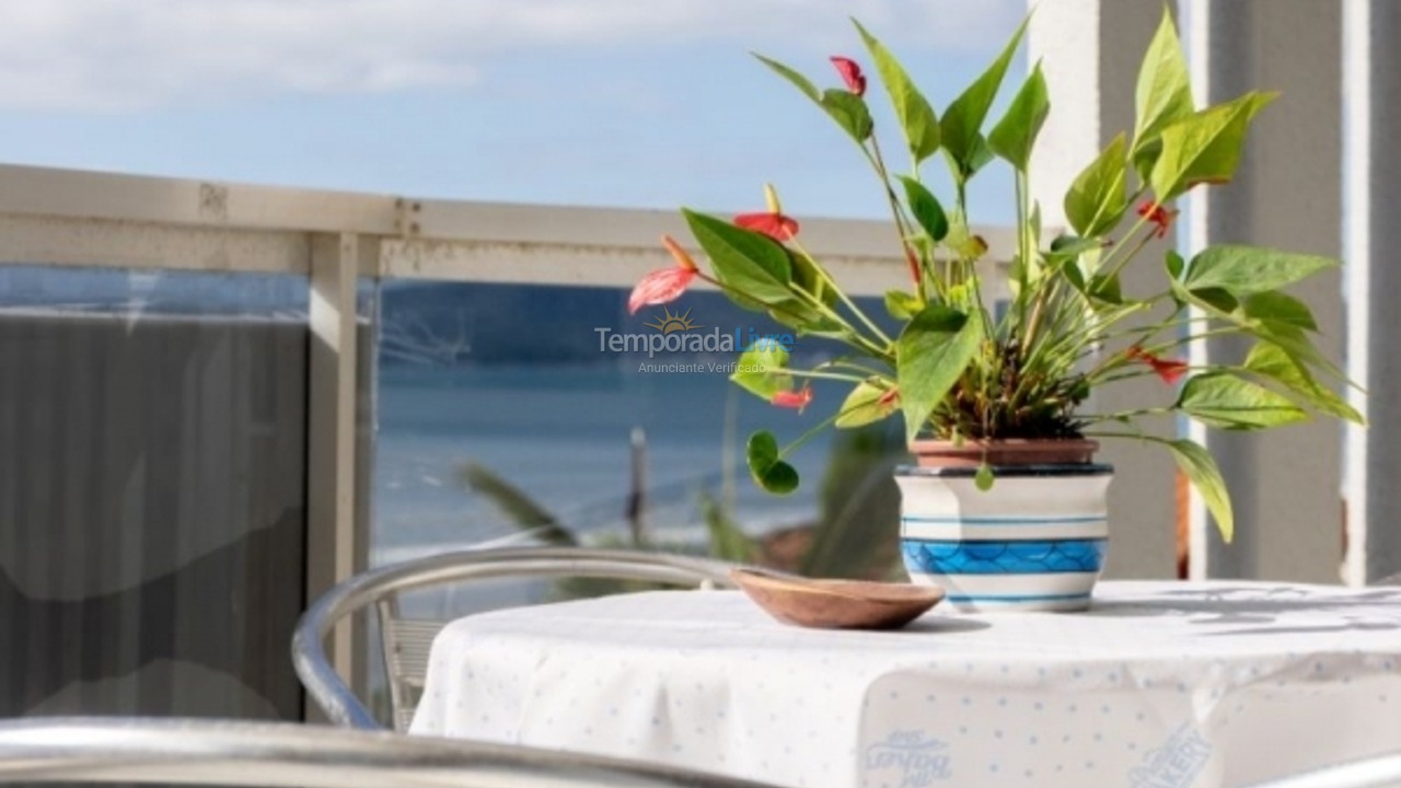 Apartamento para alquiler de vacaciones em Itapema (Meia Praia)