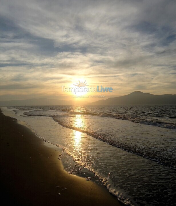 Casa para aluguel de temporada em Florianopolis (Daniela)