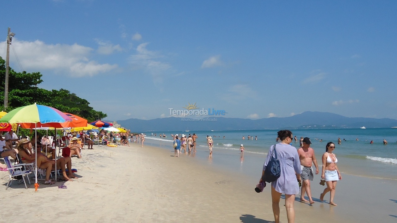 Casa para aluguel de temporada em Florianopolis (Daniela)