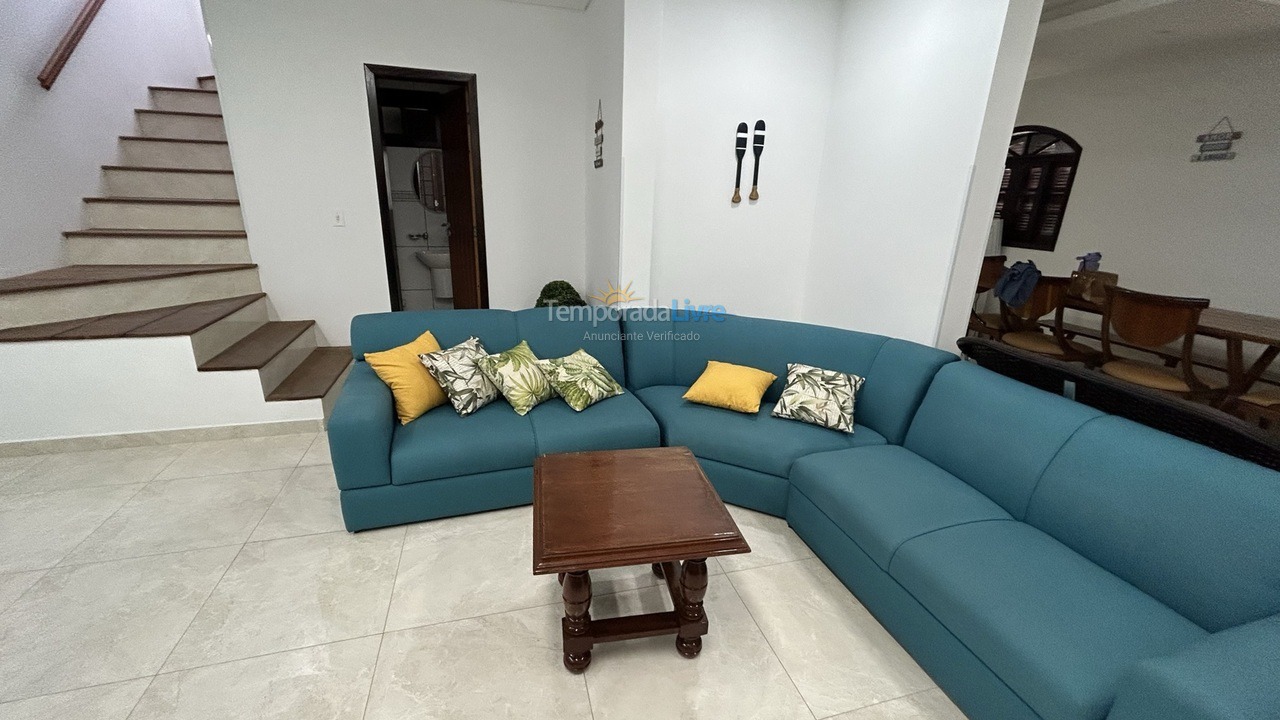 Casa para aluguel de temporada em Guaratuba (Coroados)