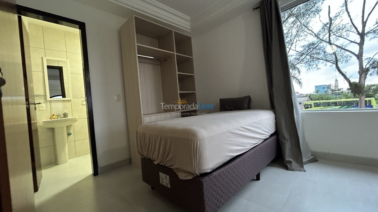 Casa para aluguel de temporada em Guaratuba (Coroados)