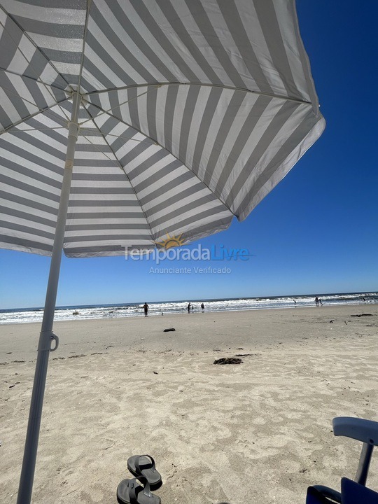 Casa para aluguel de temporada em Guaratuba (Coroados)