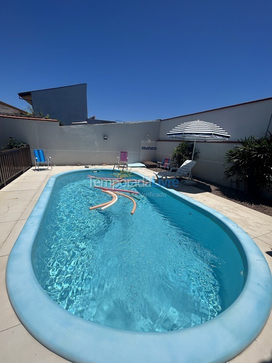 Casa para aluguel de temporada em Guaratuba (Coroados)