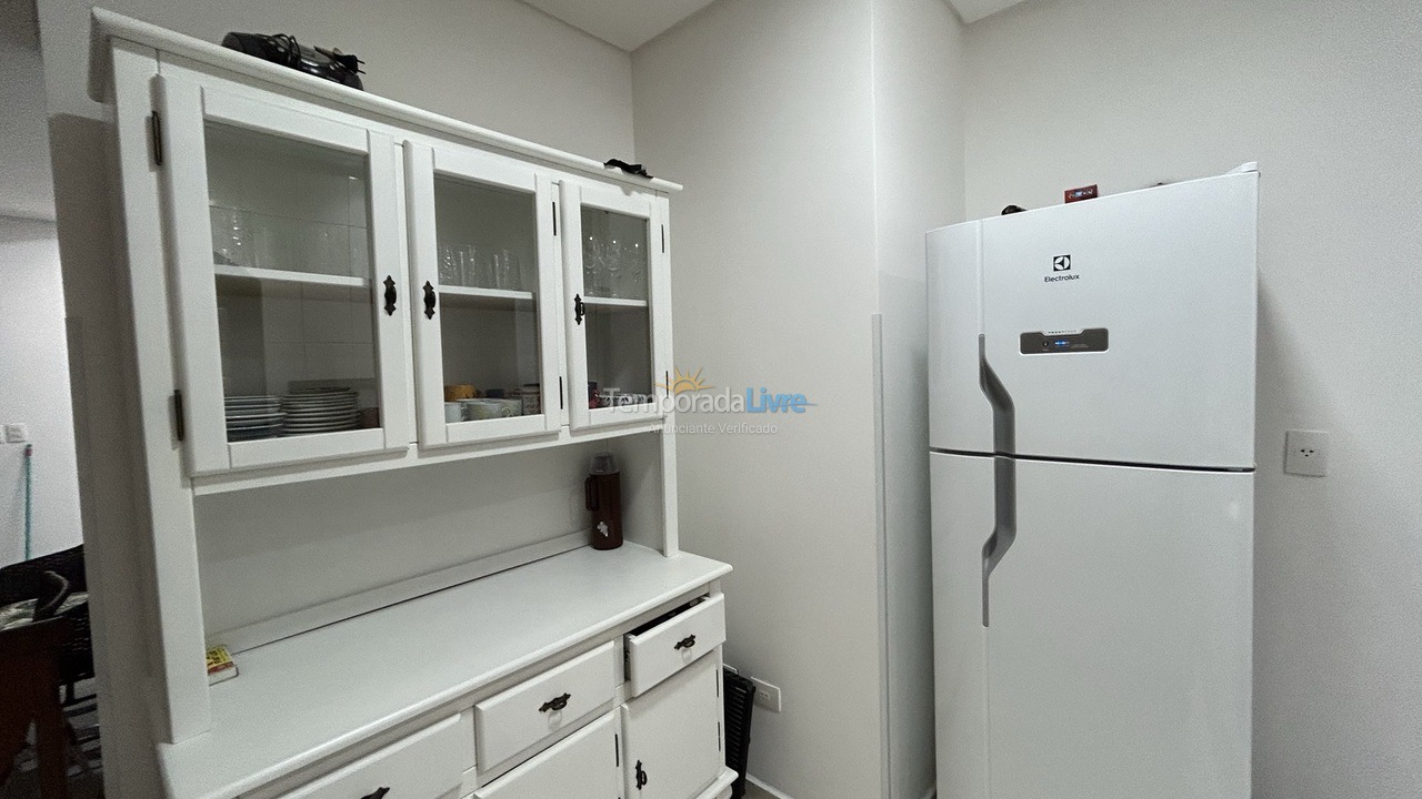 Casa para aluguel de temporada em Guaratuba (Coroados)