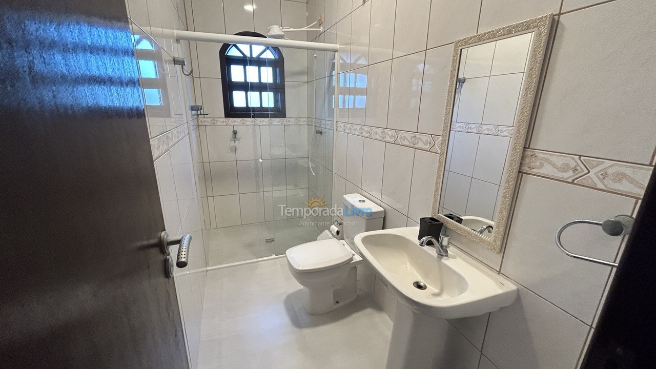 Casa para aluguel de temporada em Guaratuba (Coroados)