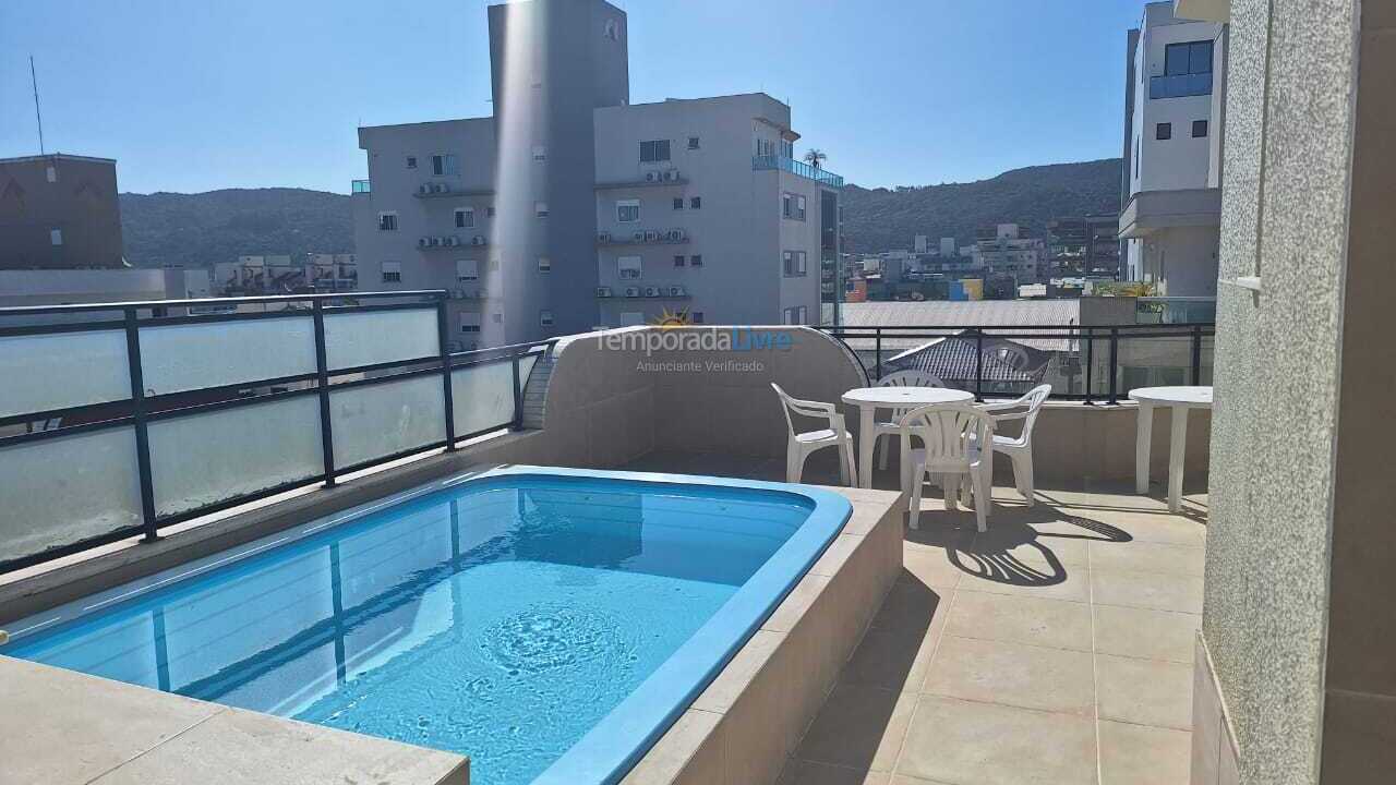 Apartment for vacation rental in Bombinhas (Praia de Bombas)