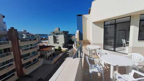 Comfortable penthouse with swimming pool at Praia de Bombas