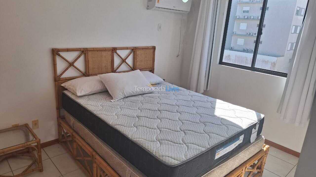 Apartment for vacation rental in Bombinhas (Praia de Bombas)