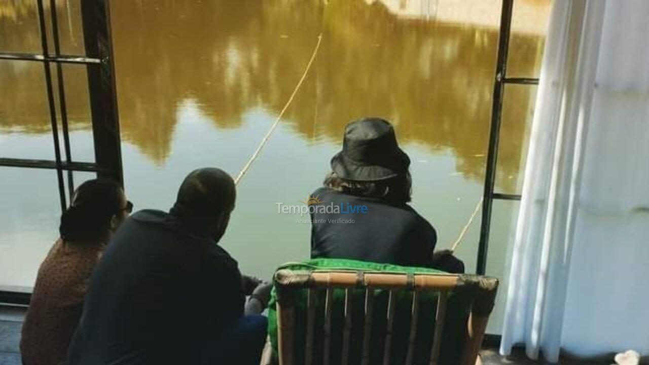 Apartamento para aluguel de temporada em Arapongas (Vila Brasil)