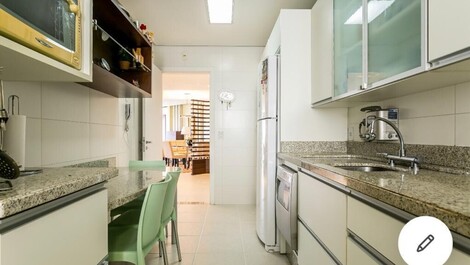 Excelente apartamento para alquiler vacacional en Jurerê...