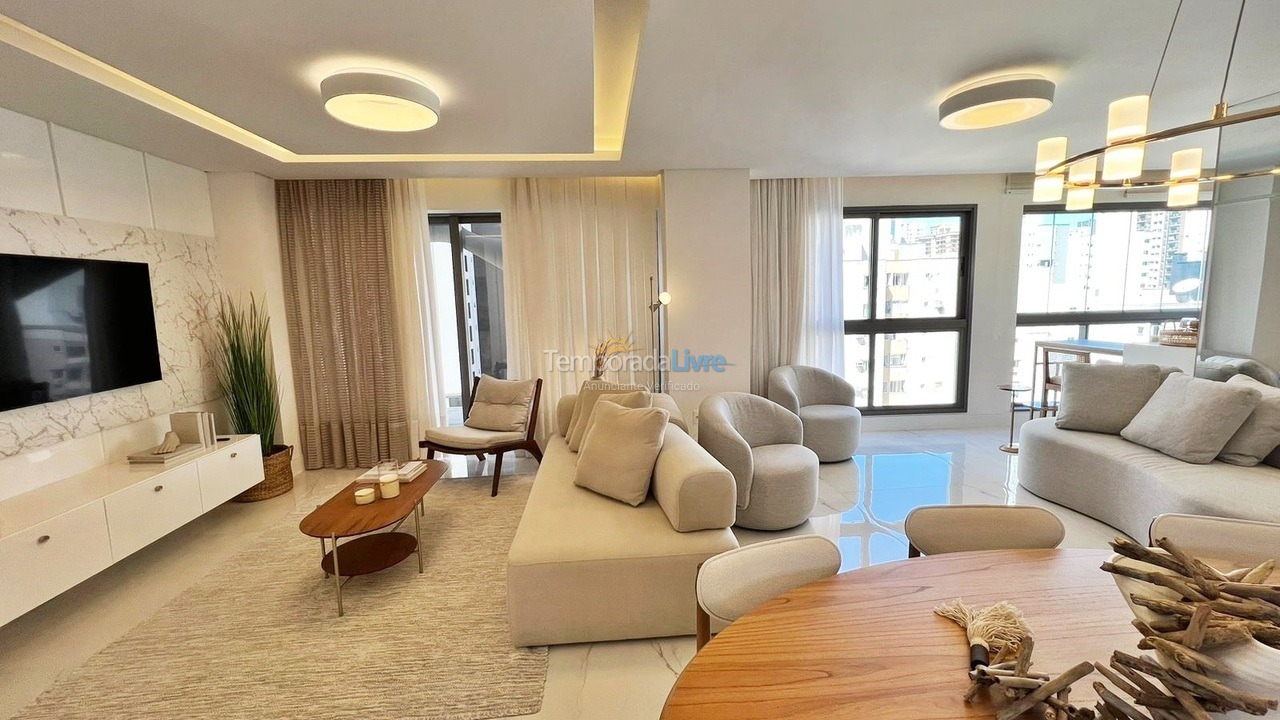 Apartment for vacation rental in Balneário Camboriú (Praia Central)