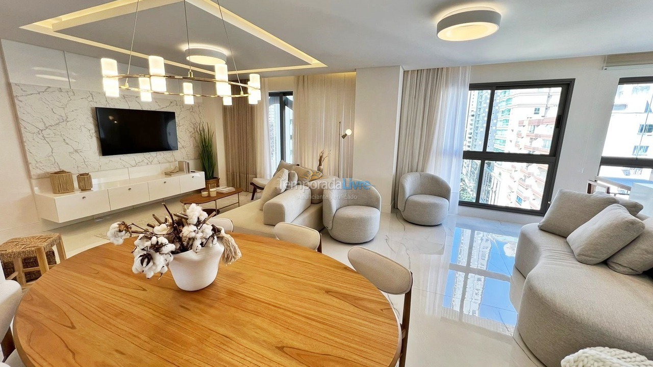 Apartment for vacation rental in Balneário Camboriú (Praia Central)