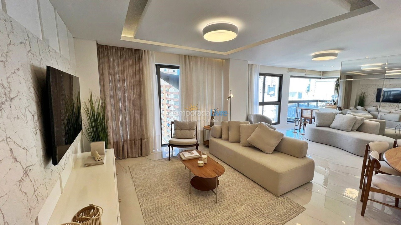 Apartment for vacation rental in Balneário Camboriú (Praia Central)