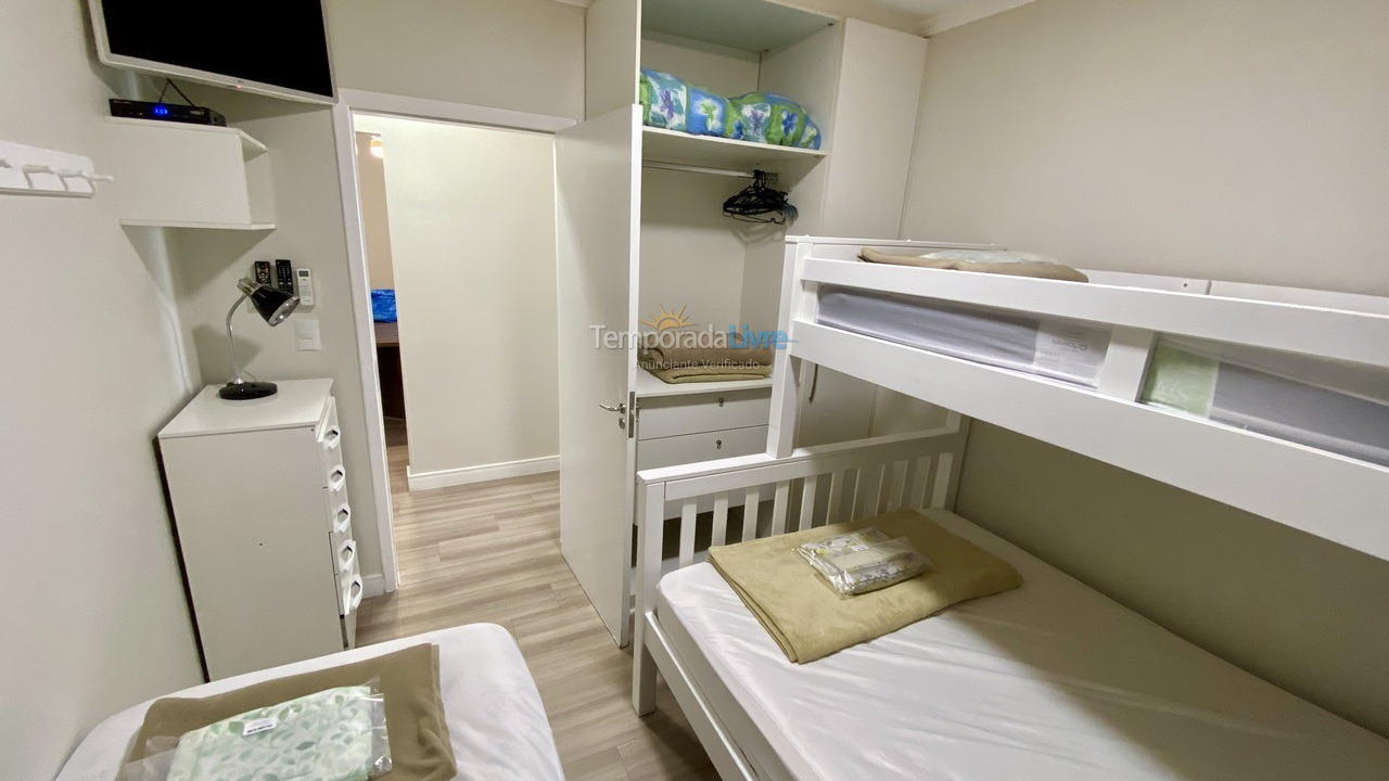 Apartamento para aluguel de temporada em Balneário Camboriú (Praia Central)