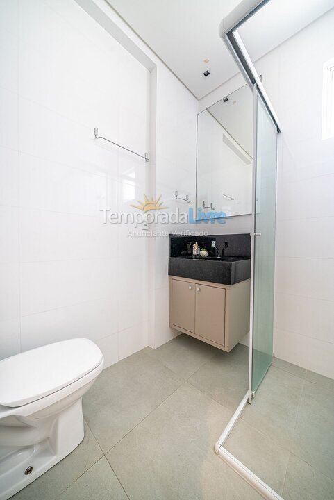 Apartment for vacation rental in Bombinhas (Mariscal)