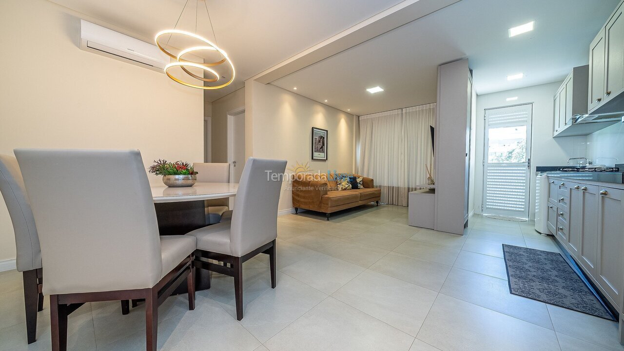 Apartment for vacation rental in Bombinhas (Mariscal)