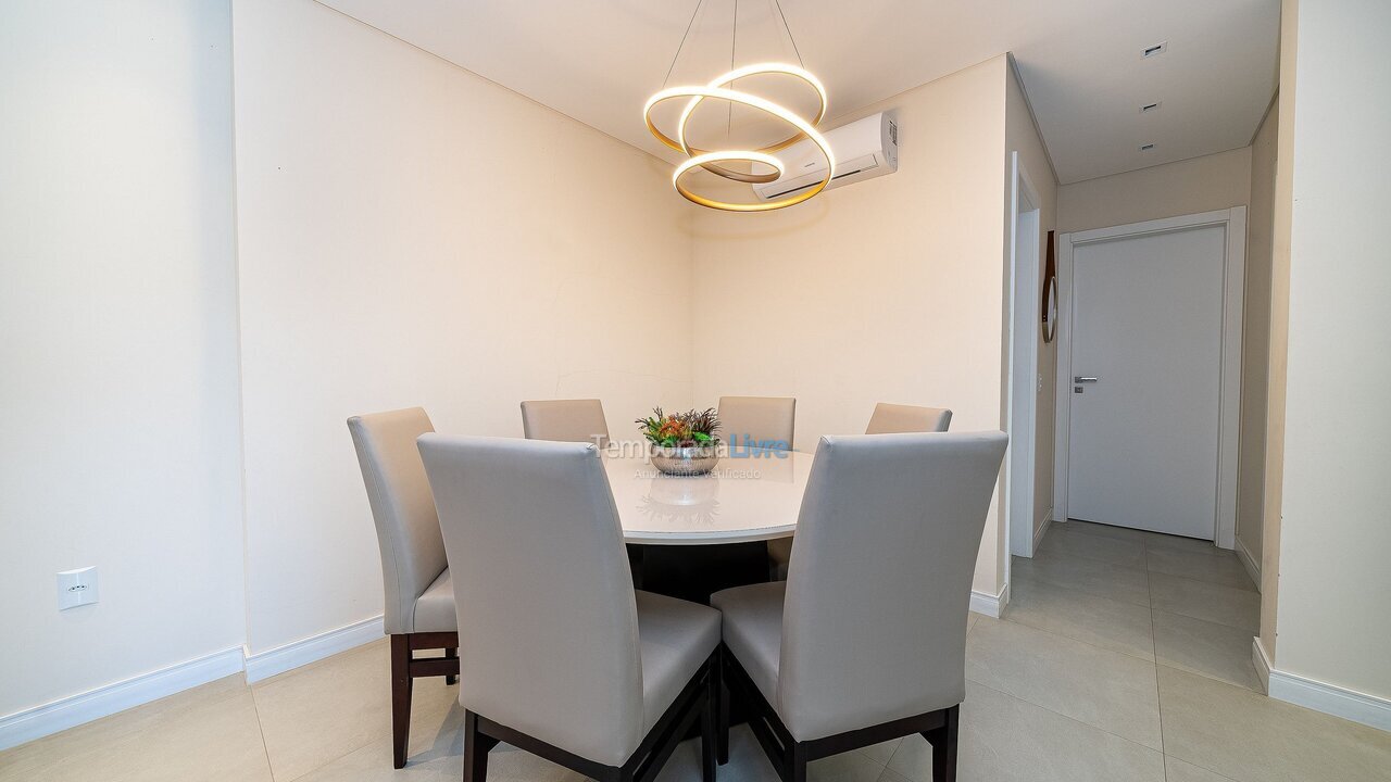 Apartment for vacation rental in Bombinhas (Mariscal)