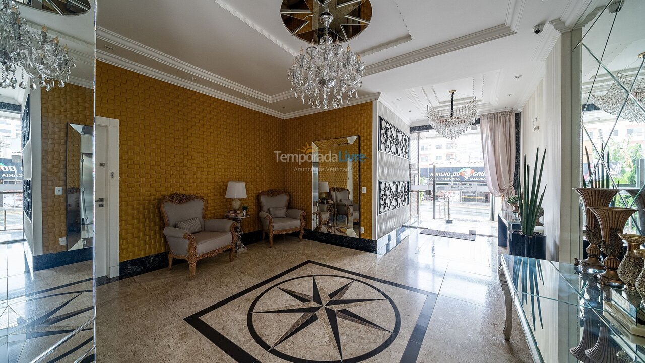 Apartamento para aluguel de temporada em Bombinhas (Praia de Bombas)