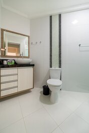 061 - Apartamento 2 dormitórios em Bombas