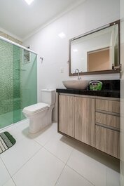 061 - Apartamento 2 dormitórios em Bombas