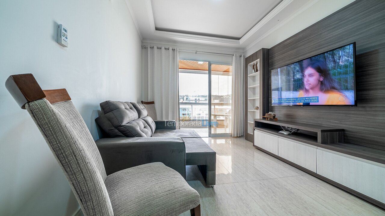 Apartamento para aluguel de temporada em Bombinhas (Praia de Bombas)