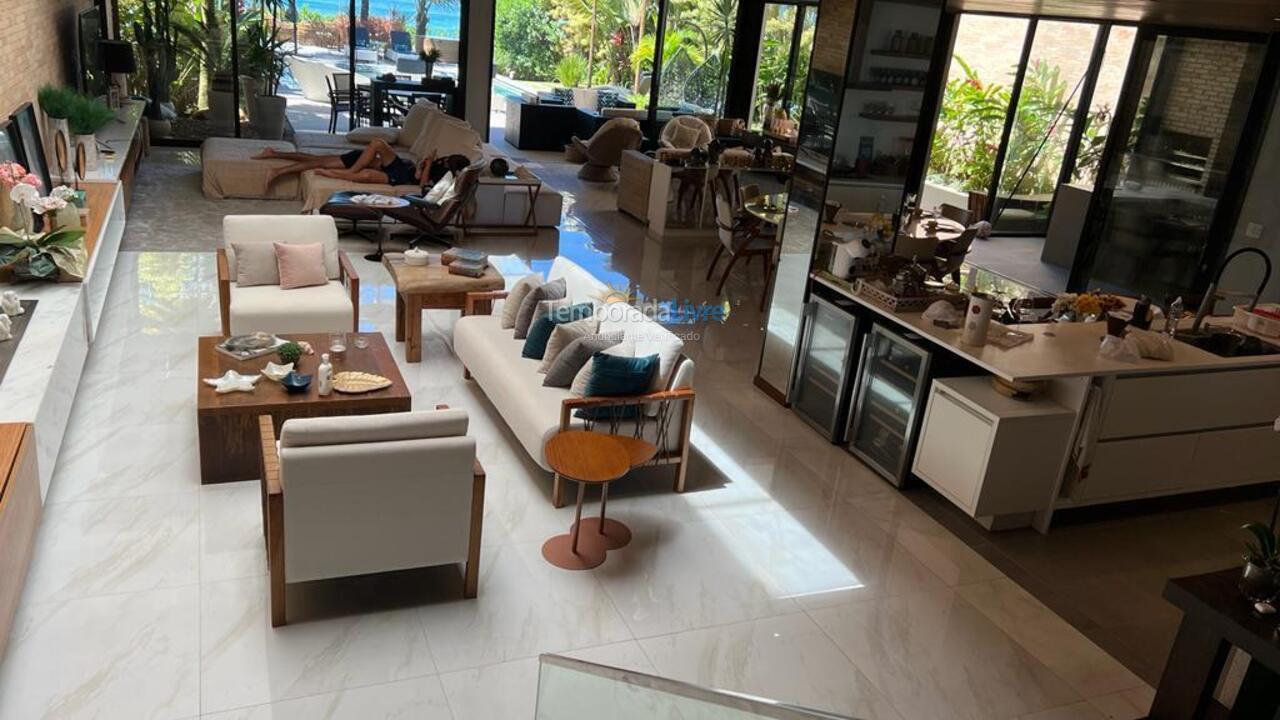 Casa para aluguel de temporada em São Sebastião (Maresias)