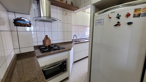 APTO 2 QUARTOS E VISTA MAR EM BOMBAS