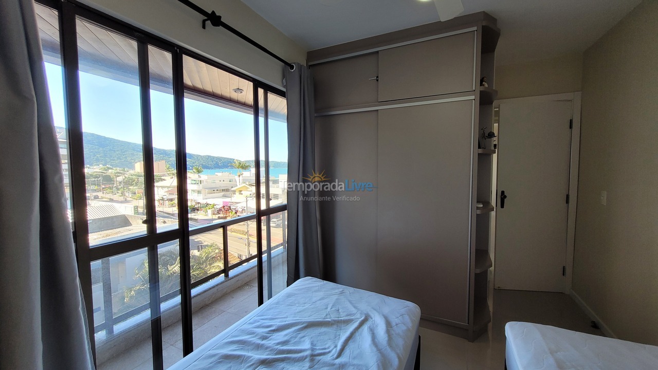 Apartamento para aluguel de temporada em Bombinhas (Praia de Bombas)