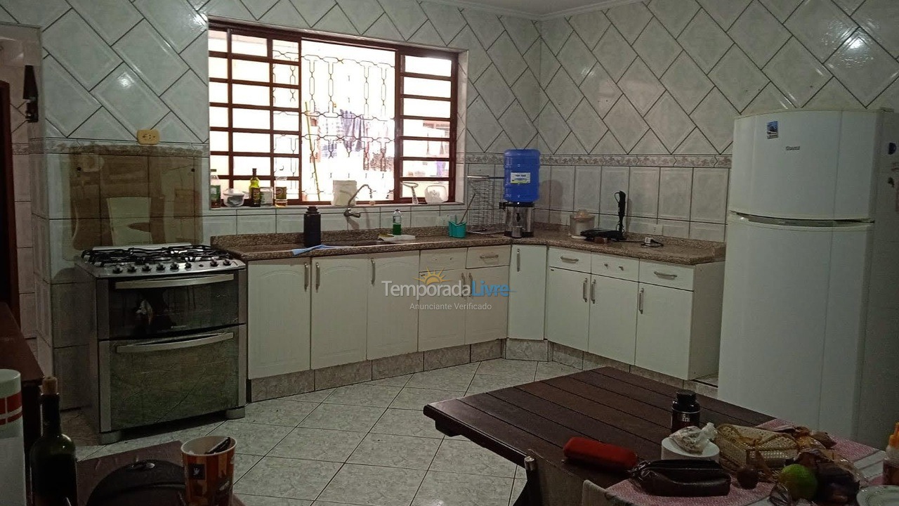 Casa para alquiler de vacaciones em Ubatuba (Pereque Açu)