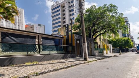 SUITE 30 METERS FROM THE BEACH AND FAST INTERNET