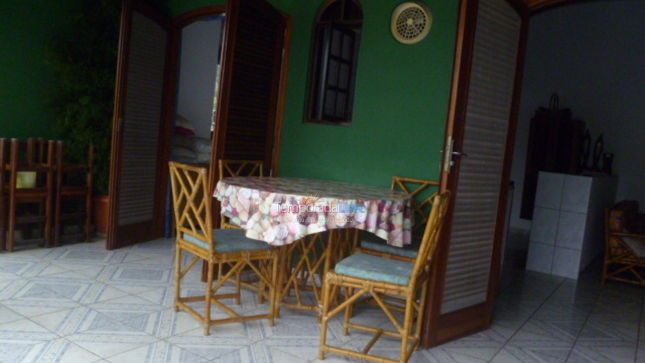 House for vacation rental in Ubatuba (Praia Enseada)