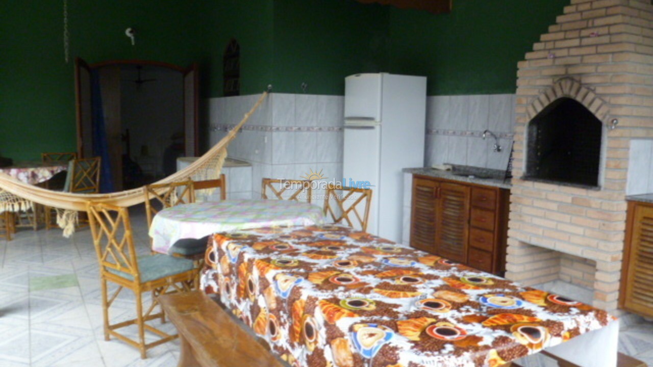 House for vacation rental in Ubatuba (Praia Enseada)