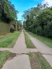 Alugo casa em Maresias. Mensal ou diária.