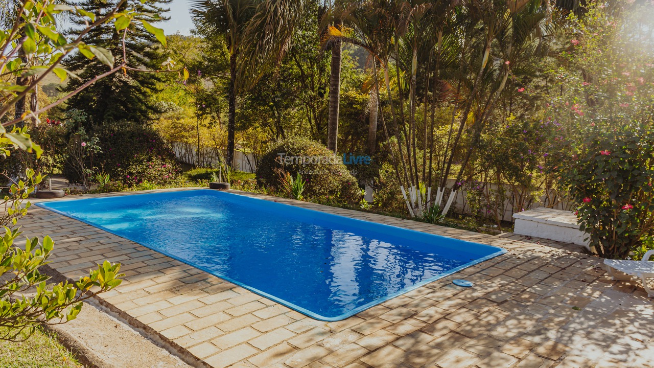 Chácara / sítio para aluguel de temporada em Juiz de Fora (Cachoeira)