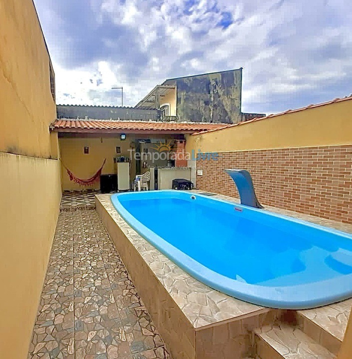Casa para aluguel de temporada em Itanhaém (Balneario Jequetiba)