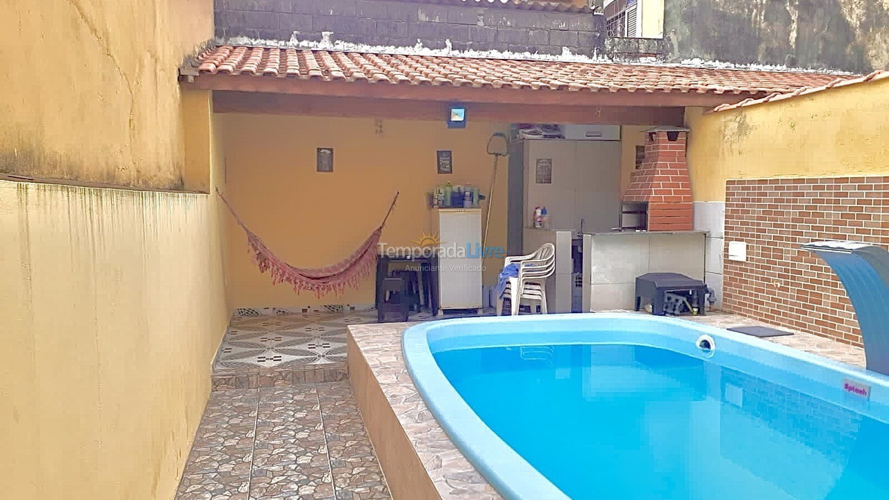 Casa para aluguel de temporada em Itanhaém (Balneario Jequetiba)