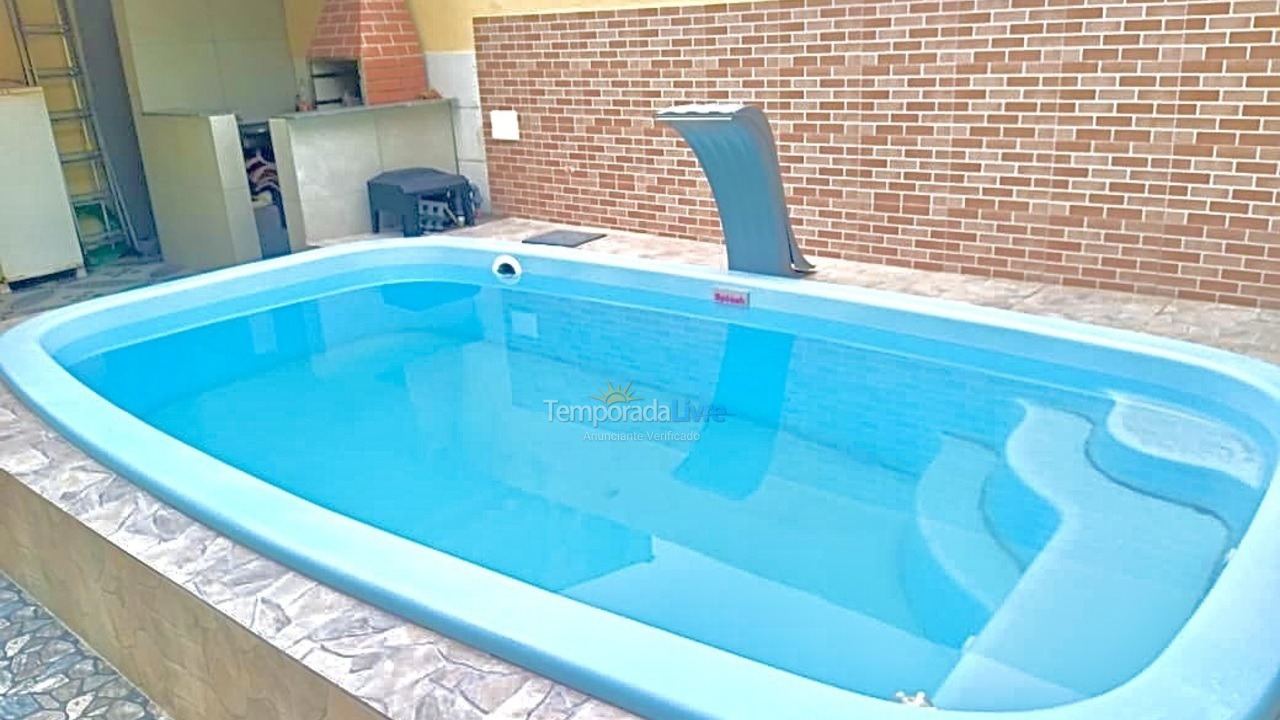 Casa para aluguel de temporada em Itanhaém (Balneario Jequetiba)