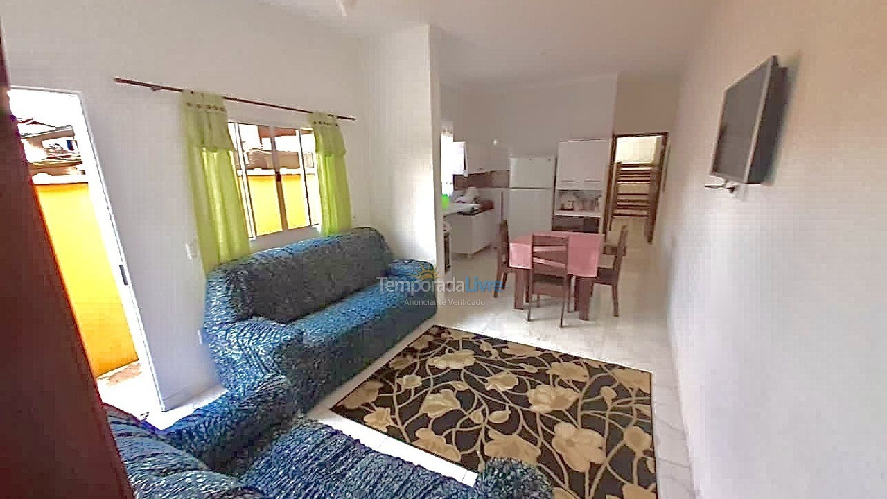 Casa para aluguel de temporada em Itanhaém (Balneario Jequetiba)