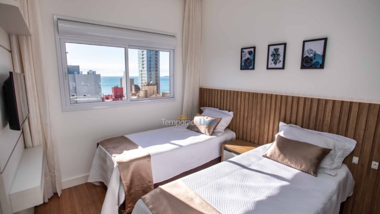 Apartamento para alquiler de vacaciones em Itapema (Meia Praia)